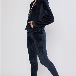 New! Plush Hoodie and Jogger Set - Navy